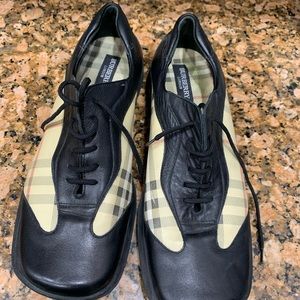 Burberry shoes
